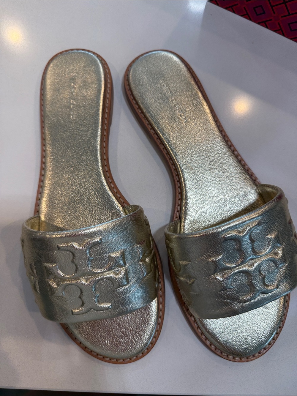 Tory Burch Orginal-Metallic Gold Slide Sandals - Women's Elegant Comfort - Picture 7 of 10